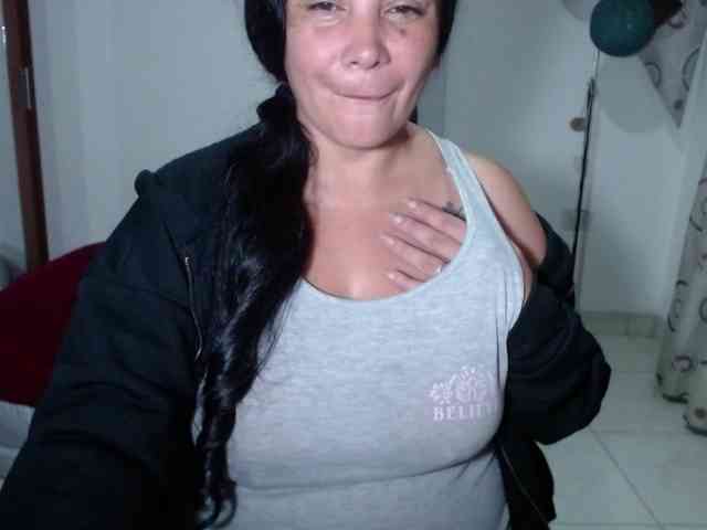 vivian-milf-paint webcam