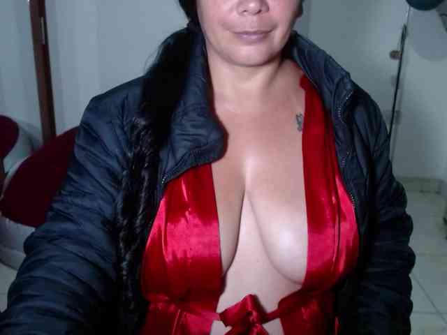 vivian-milf-paint webcam