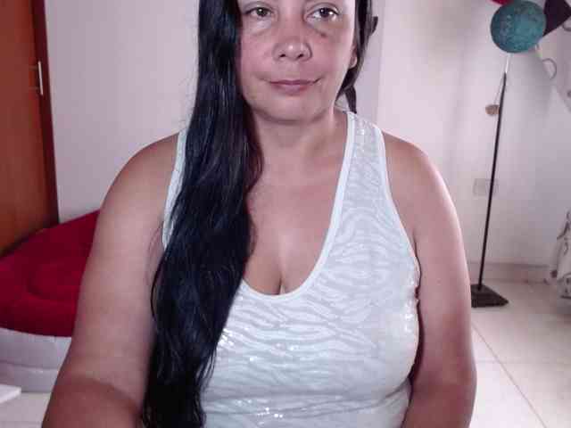 vivian-milf-paint vivian-milf-paint