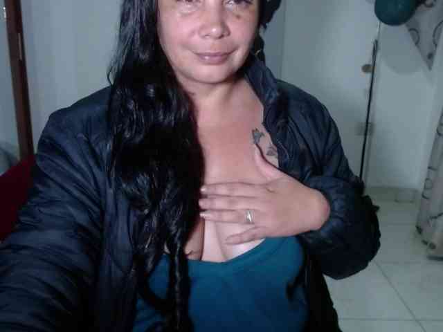 vivian-milf-pain... Live Webcam on BongaCams