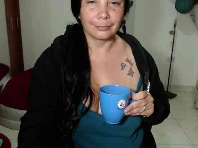 vivian-milf-paint webcam