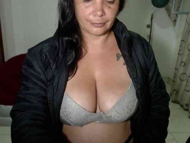 vivian-milf-paint webcam