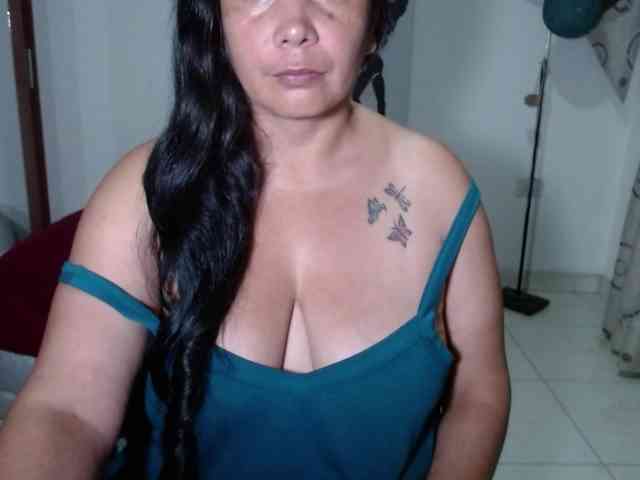 vivian-milf-paint webcam