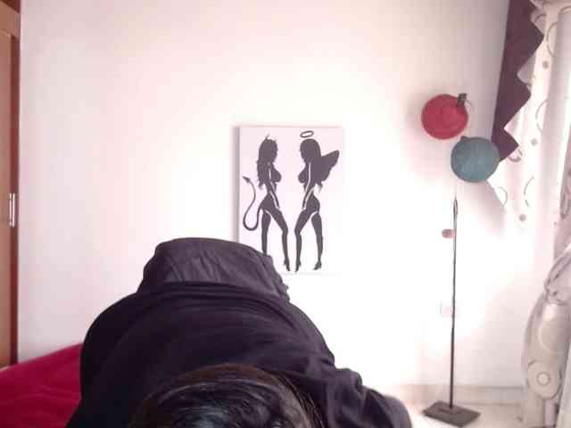 vivian-milf-paint webcam