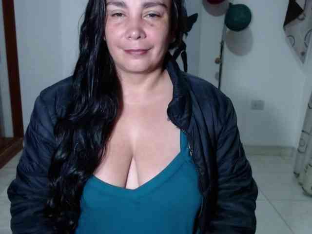 vivian-milf-pain... Live Webcam on BongaCams