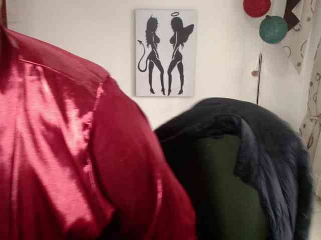 vivian-milf-paint webcam