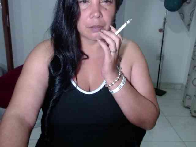 vivian-milf-paint webcam