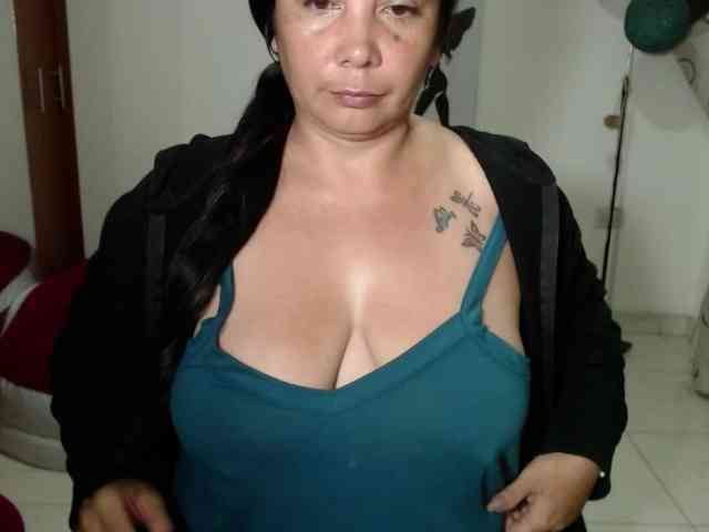 vivian-milf-paint webcam