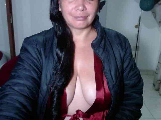 vivian-milf-paint webcam