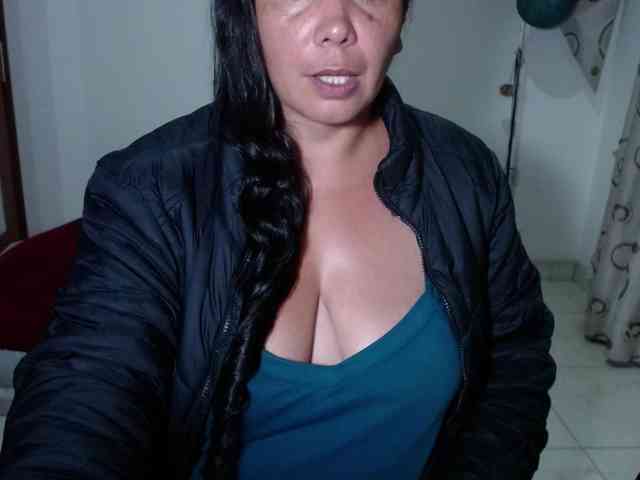 vivian-milf-paint webcam