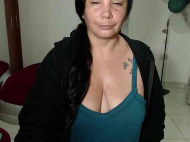 vivian-milf-paint webcam