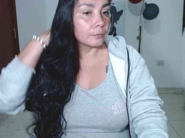 vivian-milf-paint Live Webcam on BongaCams vivian-milf-paint Live Webcam on BongaCams