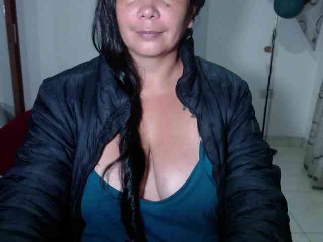 vivian-milf-pain... Live Webcam on BongaCams