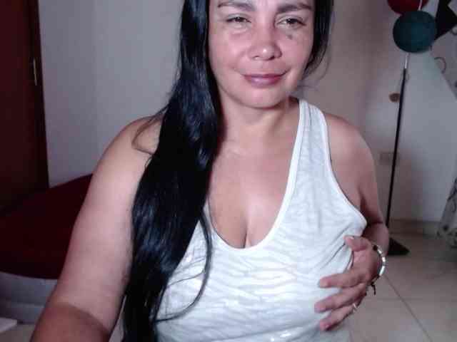 vivian-milf-paint vivian-milf-paint