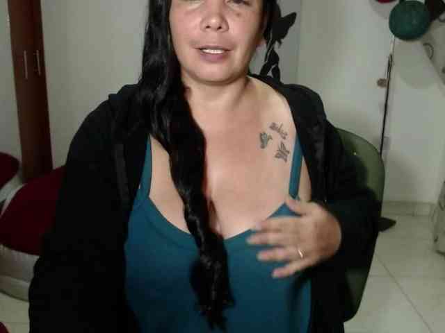 vivian-milf-paint webcam