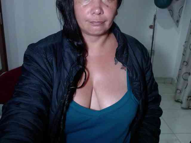 vivian-milf-paint webcam