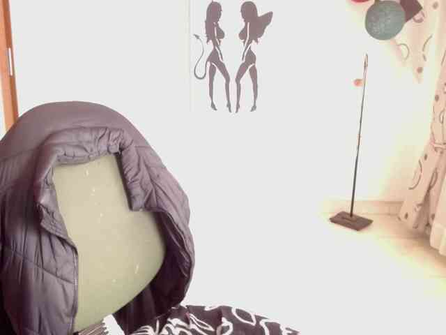 vivian-milf-paint webcam