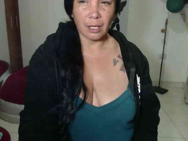 vivian-milf-paint webcam