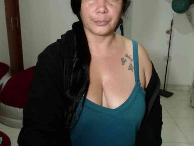 vivian-milf-paint webcam