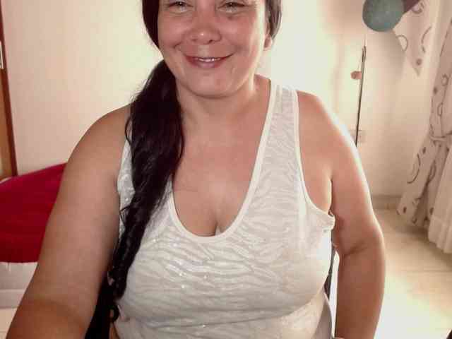 vivian-milf-paint webcam