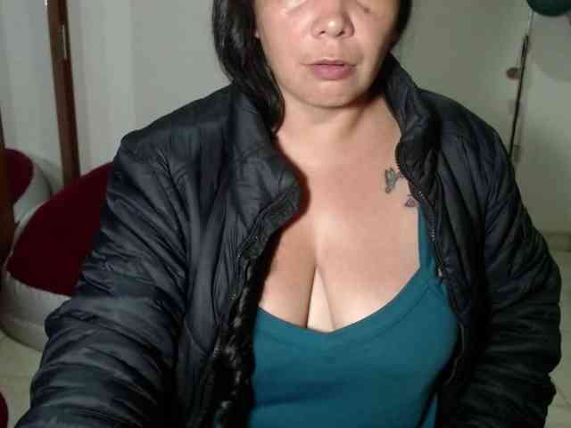 vivian-milf-paint webcam