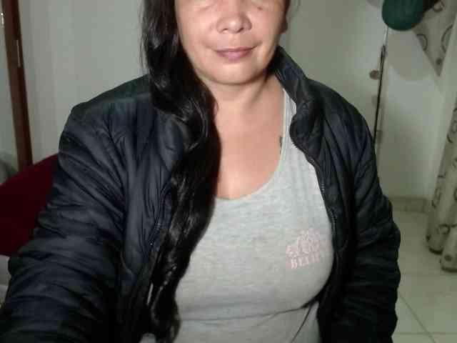 vivian-milf-paint webcam