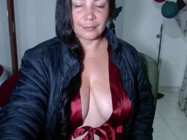 vivian-milf-paint webcam