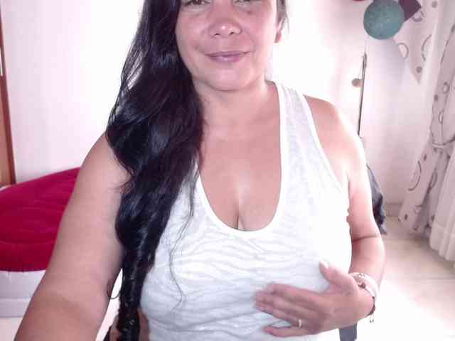 vivian-milf-paint webcam