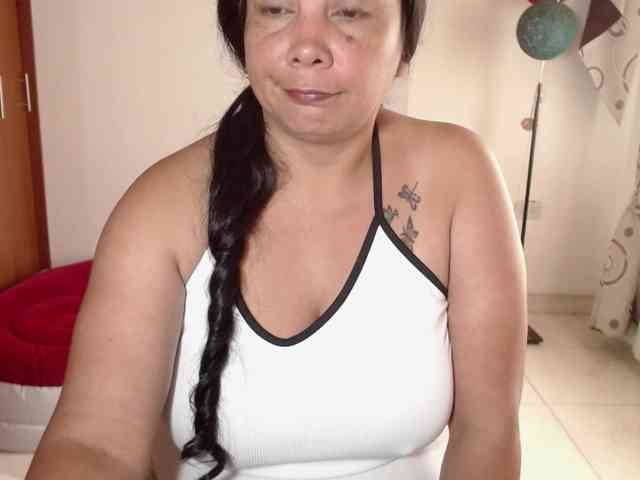 vivian-milf-paint webcam