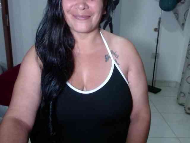 vivian-milf-paint webcam