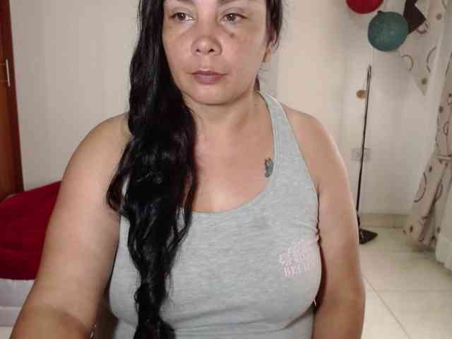 vivian-milf-pain... Live Webcam on BongaCams