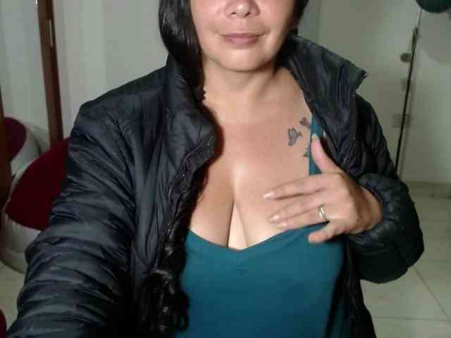 vivian-milf-paint webcam