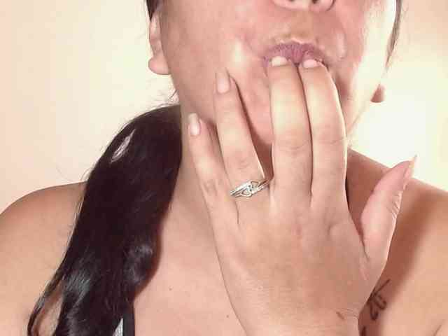 vivian-milf-paint webcam