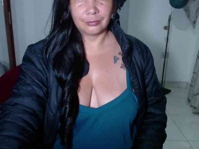 vivian-milf-paint webcam