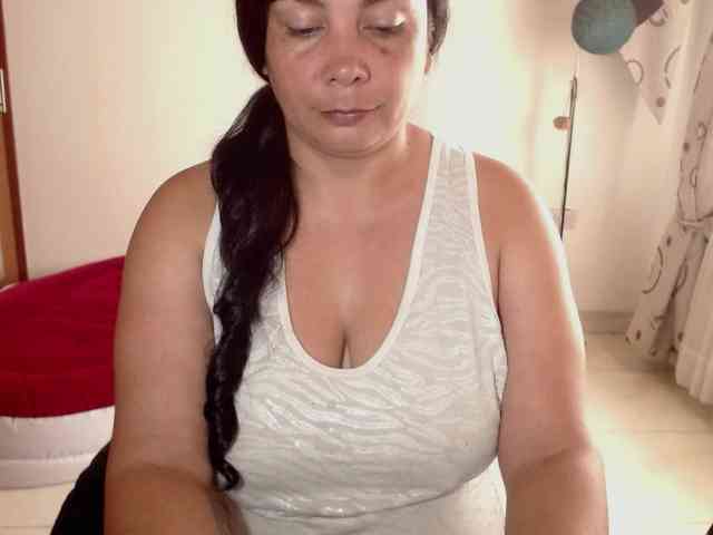 vivian-milf-paint webcam