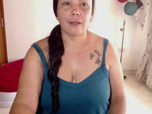 vivian-milf-paint webcam