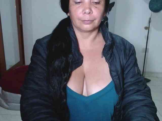 vivian-milf-paint webcam