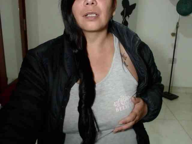 vivian-milf-paint webcam