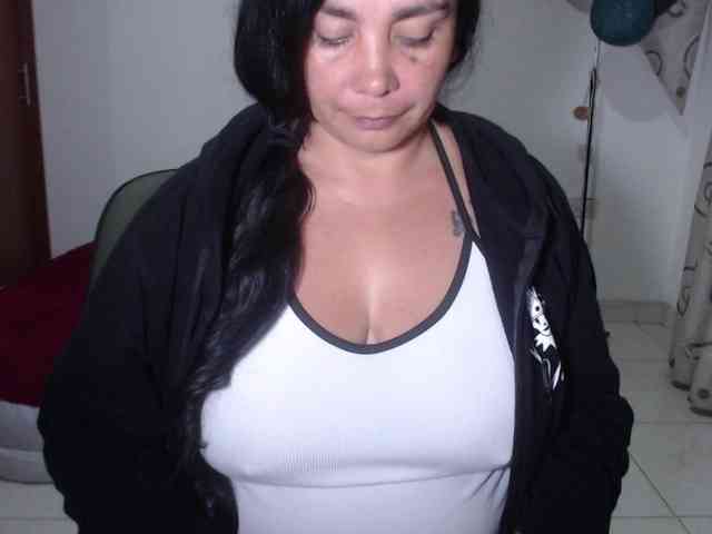 vivian-milf-paint webcam