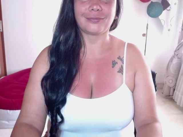 vivian-milf-paint webcam