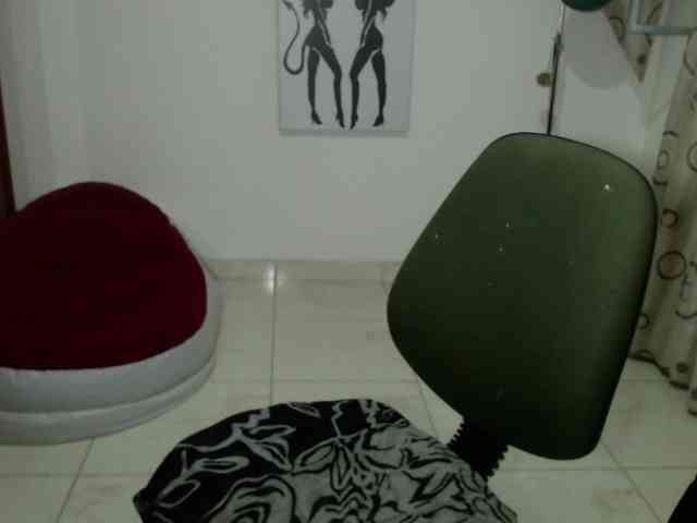 vivian-milf-paint webcam