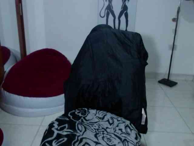 vivian-milf-paint webcam