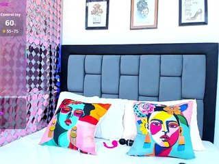 VioletaCollins Porn Show