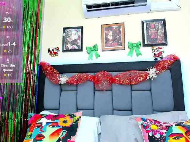 VioletaCollins VioletaCollins