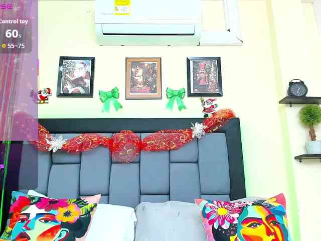 VioletaCollins VioletaCollins