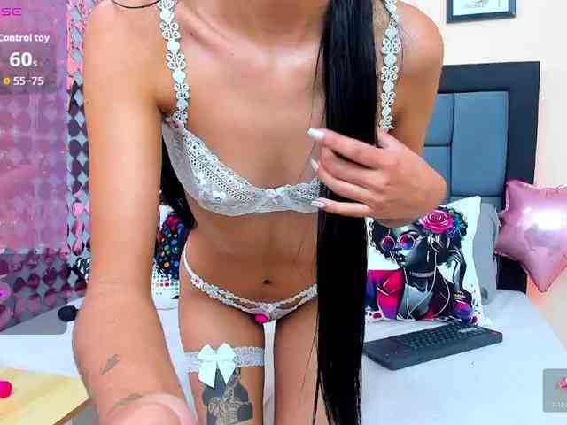 VioletaCollins VioletaCollins