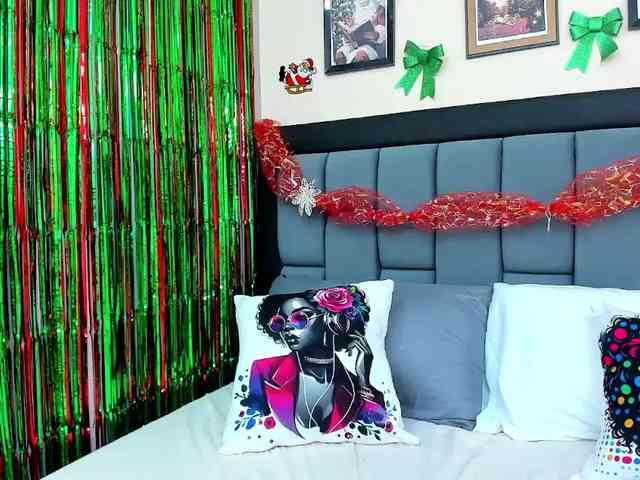 VioletaCollins VioletaCollins