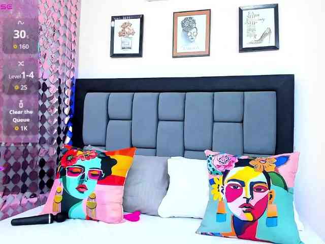 VioletaCollins webcam