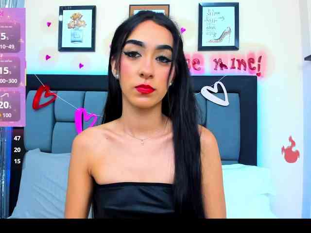 VioletaCollins VioletaCollins