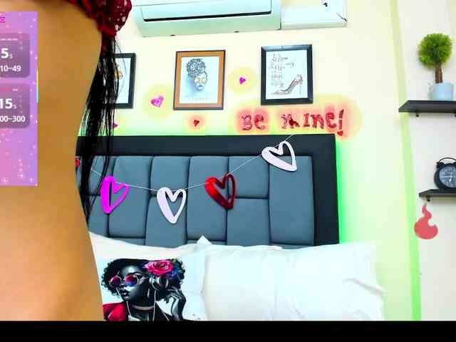 VioletaCollins webcam